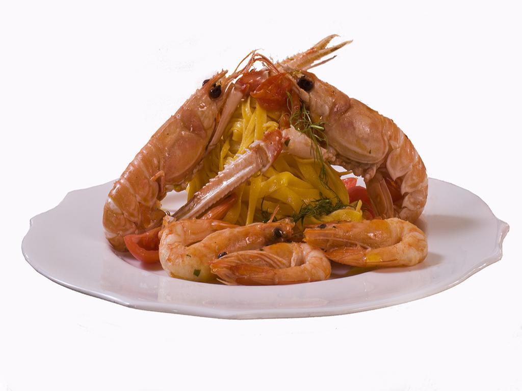 פסארו Hotel Vittoria מראה חיצוני תמונה Shrimp and pasta