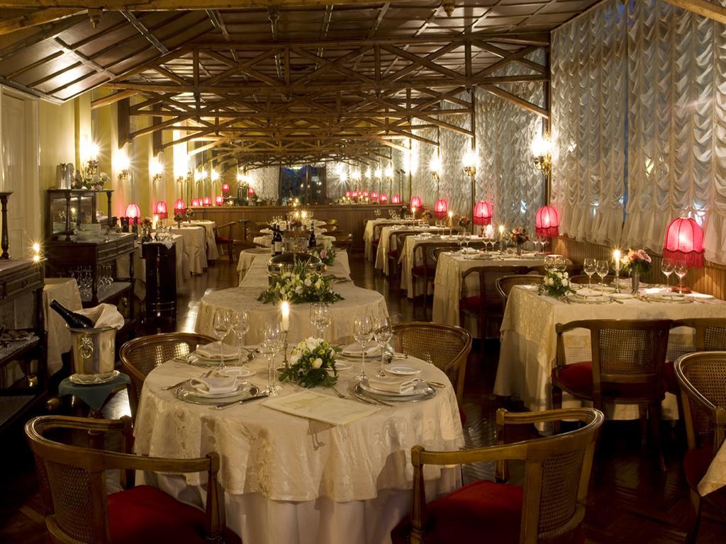 פסארו Hotel Vittoria מראה חיצוני תמונה The restaurant
